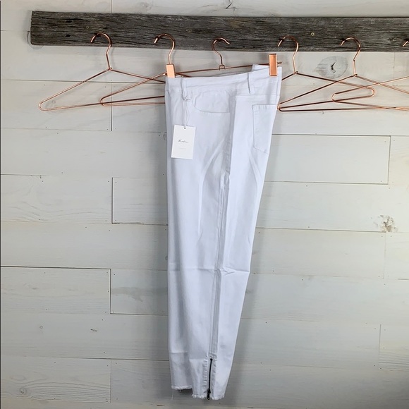 Curvy Fit, Cropped Raw Hem Ankle Side Zipper - Picture 5 of 8